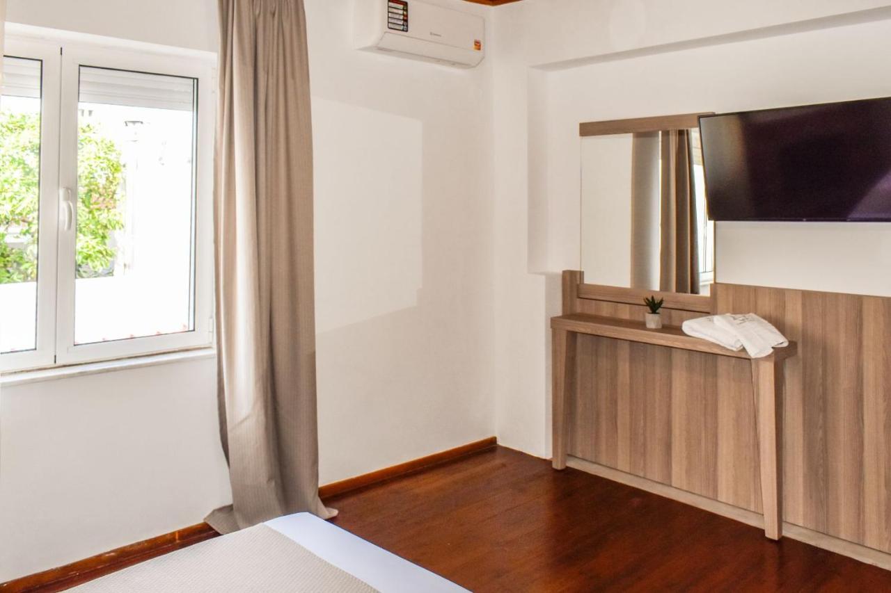 La Maison Plakes Rooftop Apt Skiathos Town Bagian luar foto
